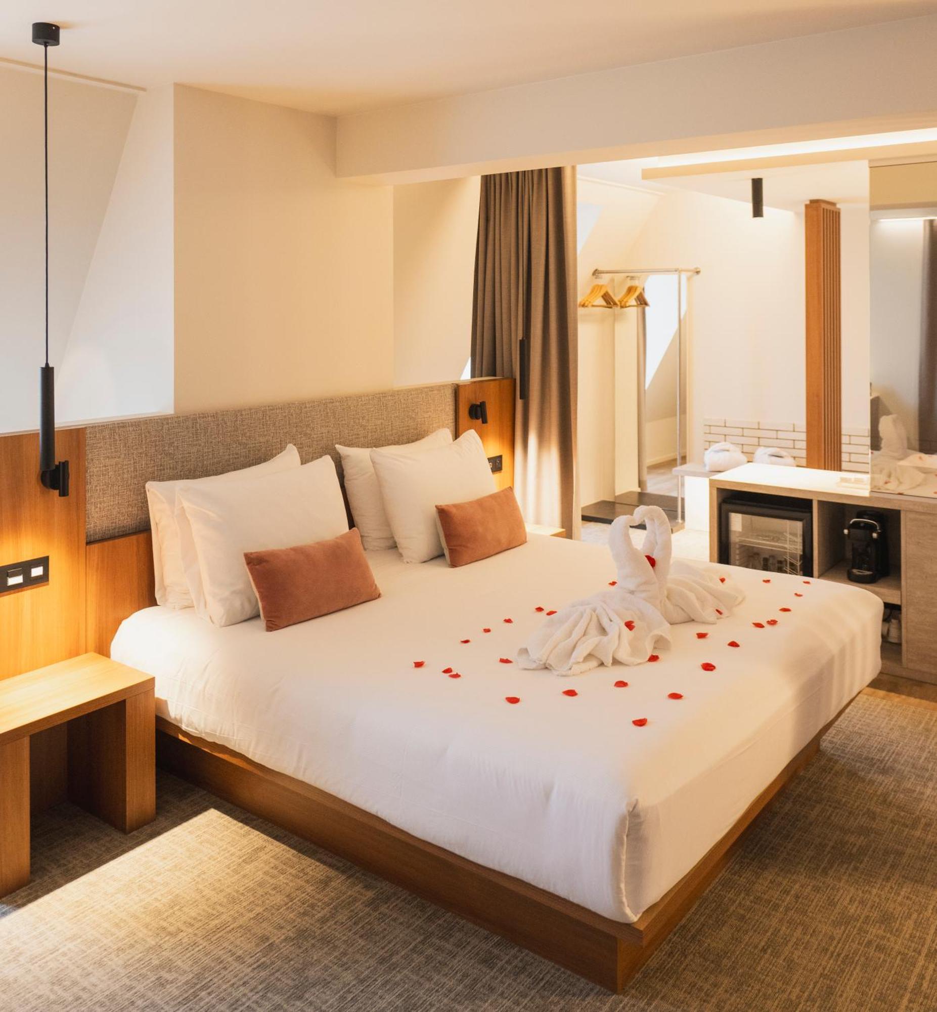 Begijnhof Hotel เลอเวน ภายนอก รูปภาพ